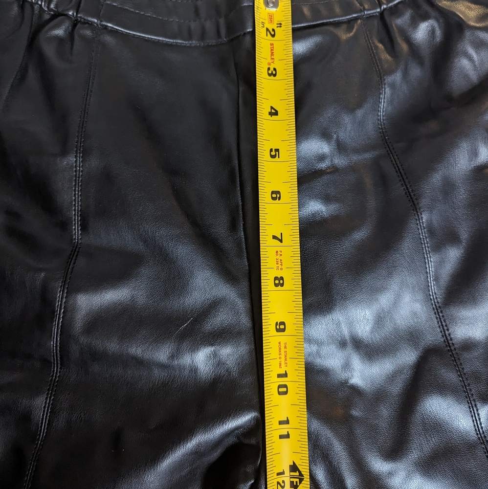 NWT Zara Faux Leather High Waisted Joggers - Picture 11 of 16